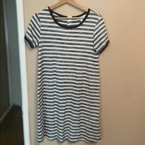 NWOT Market & Spruce Navy Striped Blue and White Midi Summer Dress Round Neck S